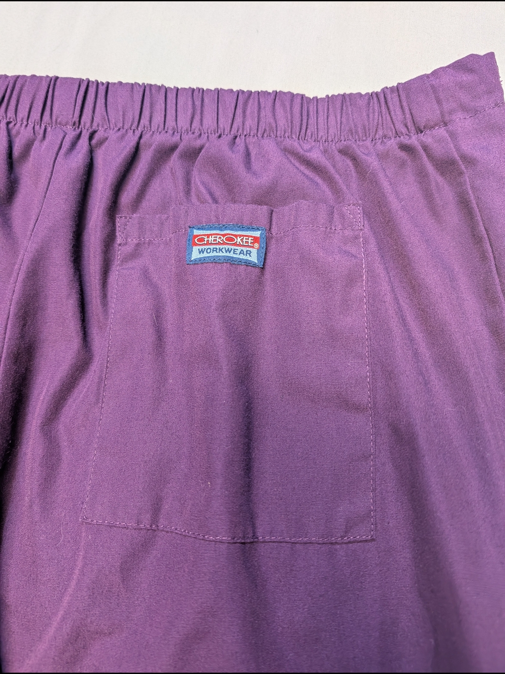 Cherokee Workwear Authentic Scrubs Women's Size M Top and Pants Eggplant Color - Picture 13 of 14